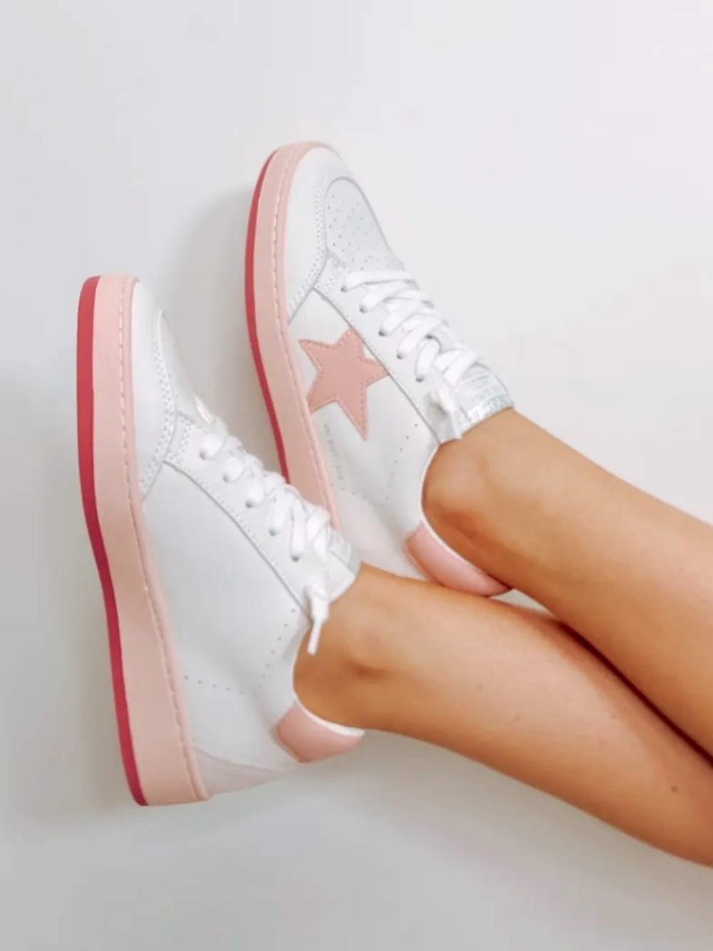Vintage Havana White Sneakers with Pink Star and Sole